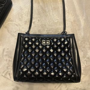 BLACK QUILTED PURSE